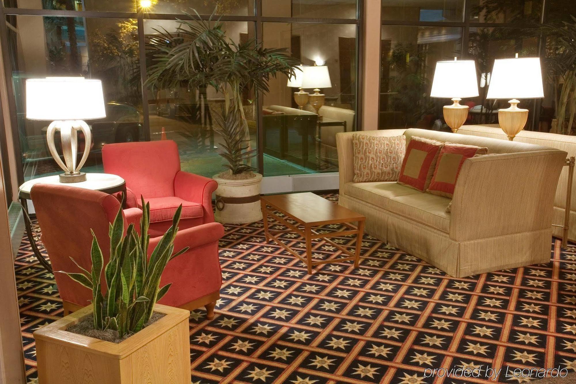 فندق أجنحة إمباسي باي هيلتون أتلانتا-بيرميتر سينتر المظهر الداخلي الصورة