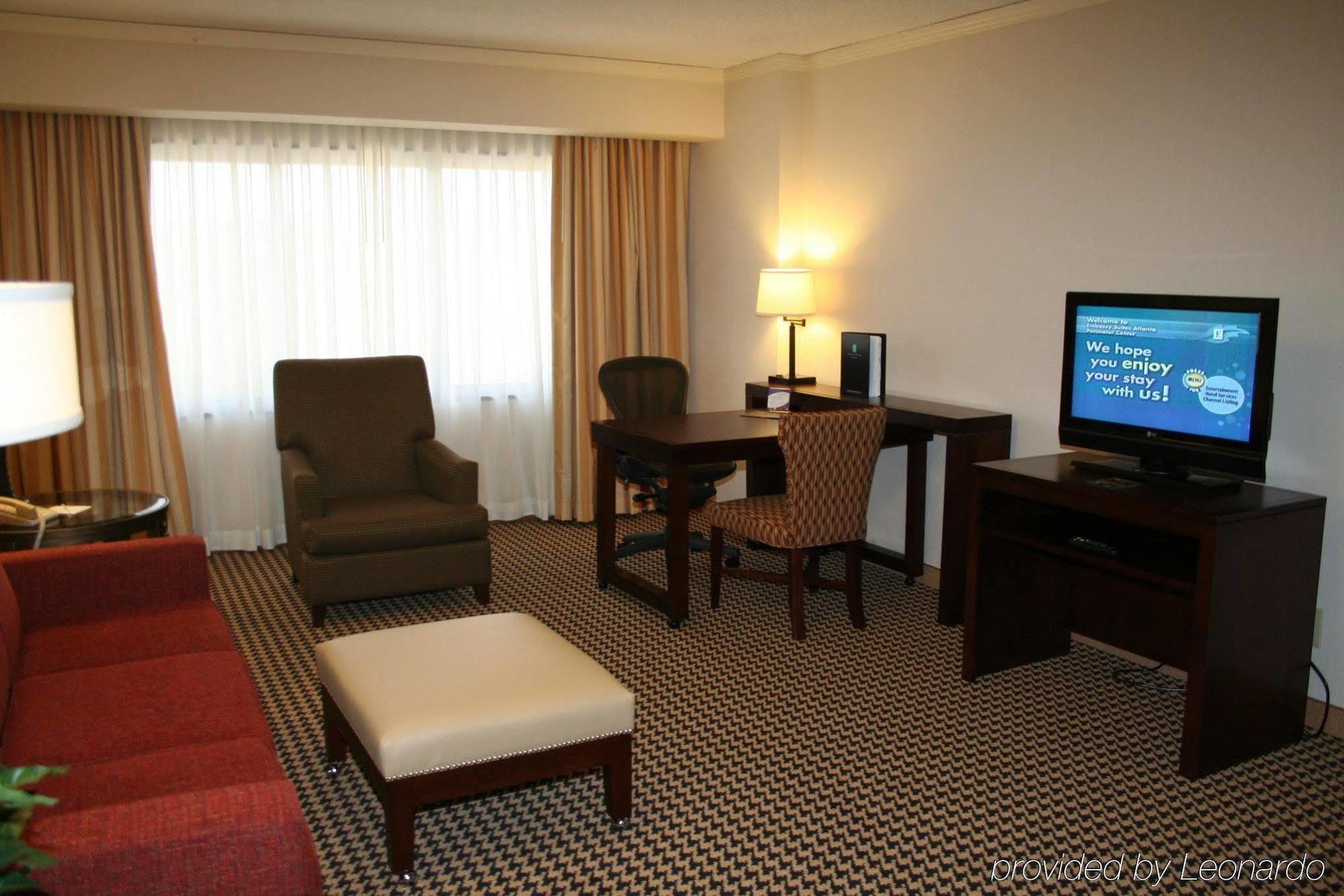 فندق أجنحة إمباسي باي هيلتون أتلانتا-بيرميتر سينتر الغرفة الصورة